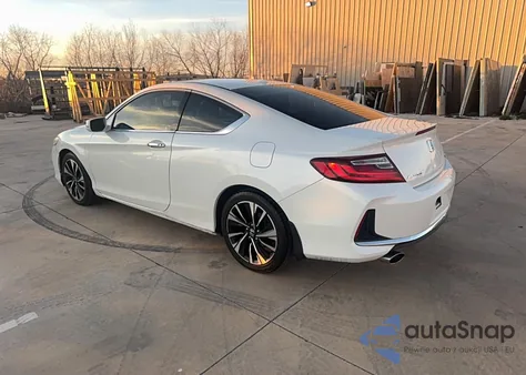 2017 Honda Accord Exl z USA, uszkodzony, nr VIN 1HGCT2B88HA001276